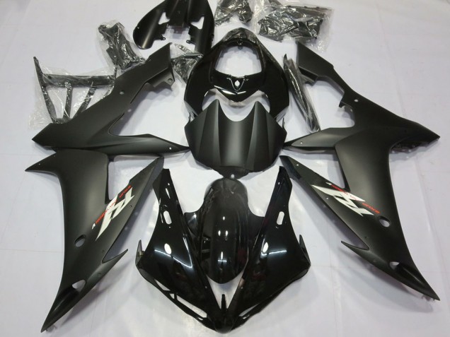 2004-2006 Yamaha R1 Motorcycle Fairing - Glossy Black Matte Black Australia