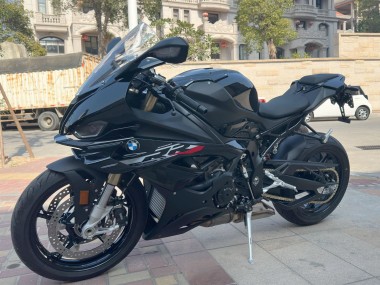 Affordable 2023-2024 BMW S1000RR Motorcycle Fairings - Glossy Black Australia