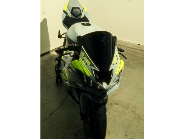 2019-2022 Kawasaki ZX6R Motorcycle Fairings - Nardo Grey Yellow Australia