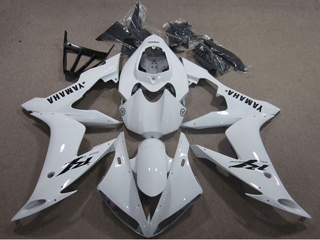 2004-2006 Yamaha YZF R1 Motorcycle Fairings - White Black Decal Australia
