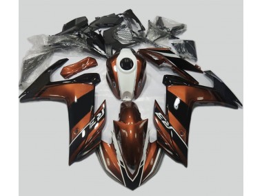 15-18 Orange and Gloss Black R3 Motorcycle Fairing